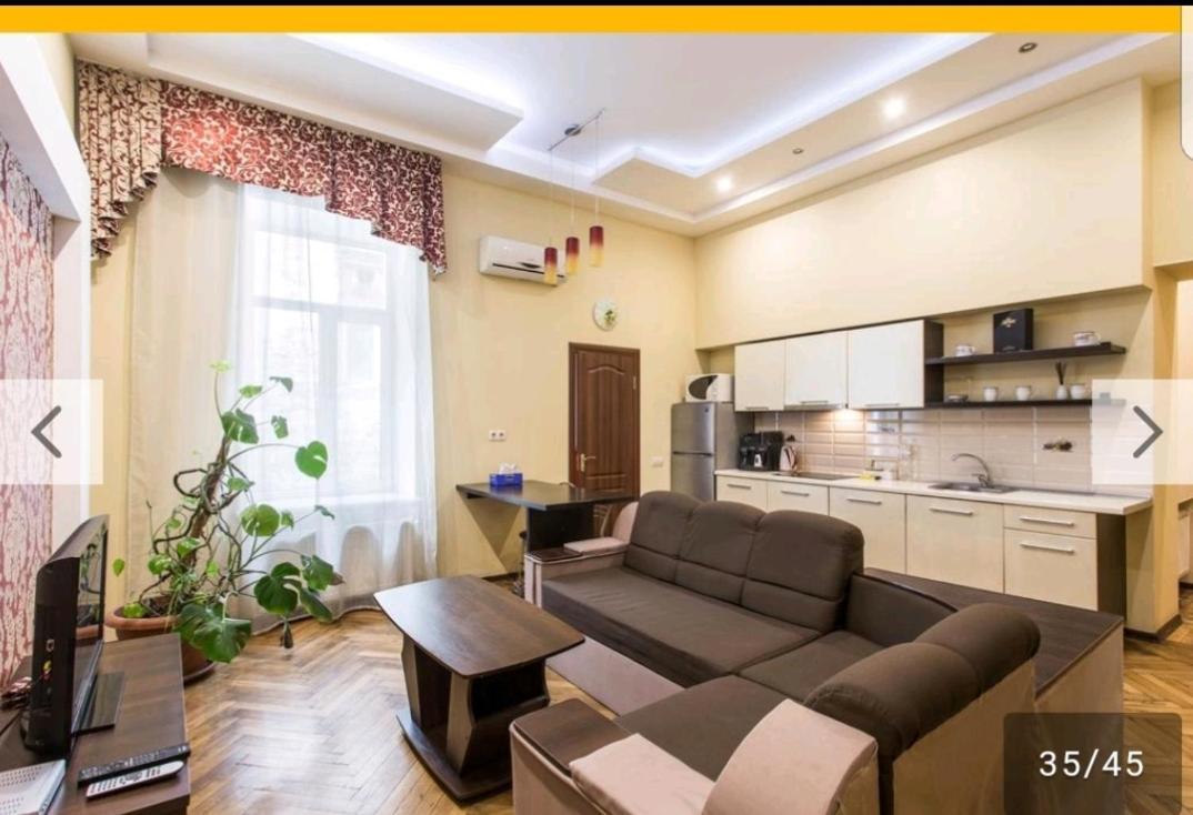 オデッサApartmens Near Opera Houseアパートメント エクステリア 写真