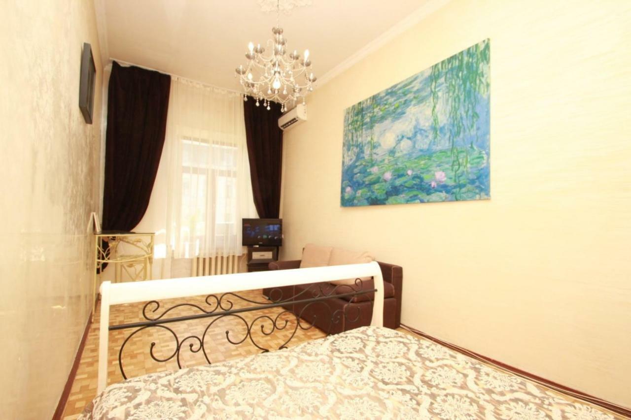 オデッサApartmens Near Opera Houseアパートメント 部屋 写真